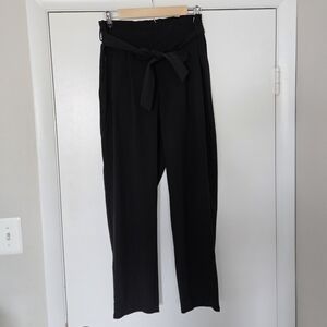 Athleta Black Paper Bag Tie Waist Pants Size 8